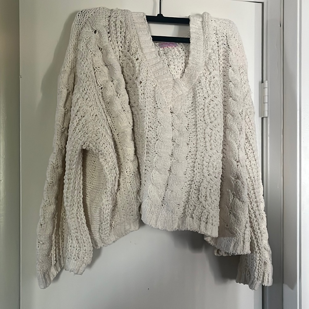 Pink Lily Cropped chunky hooded sweater